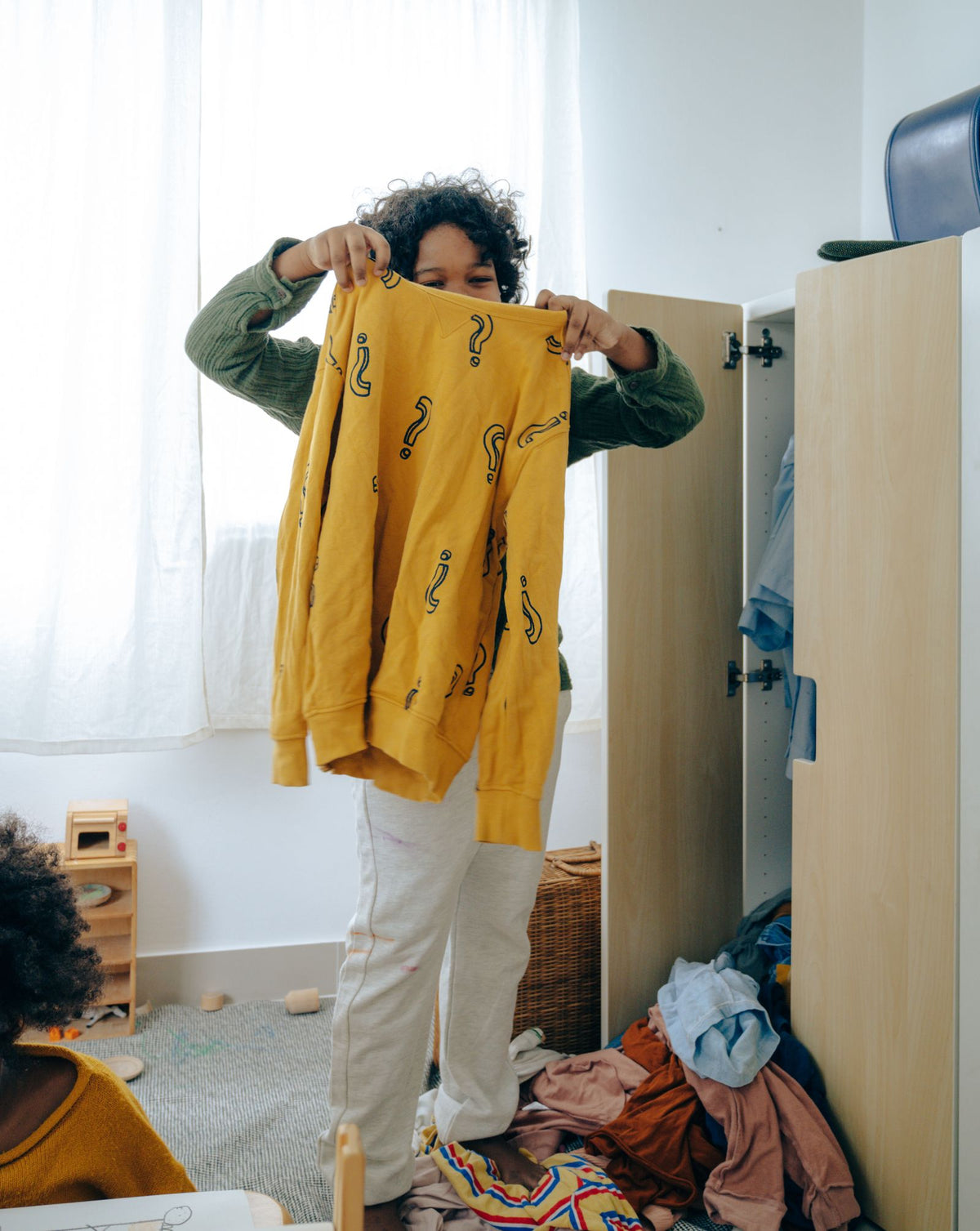 Sensory Clothing Discomfort in Autistic and ADHD Children: 7 Practical Ways to Reduce Friction